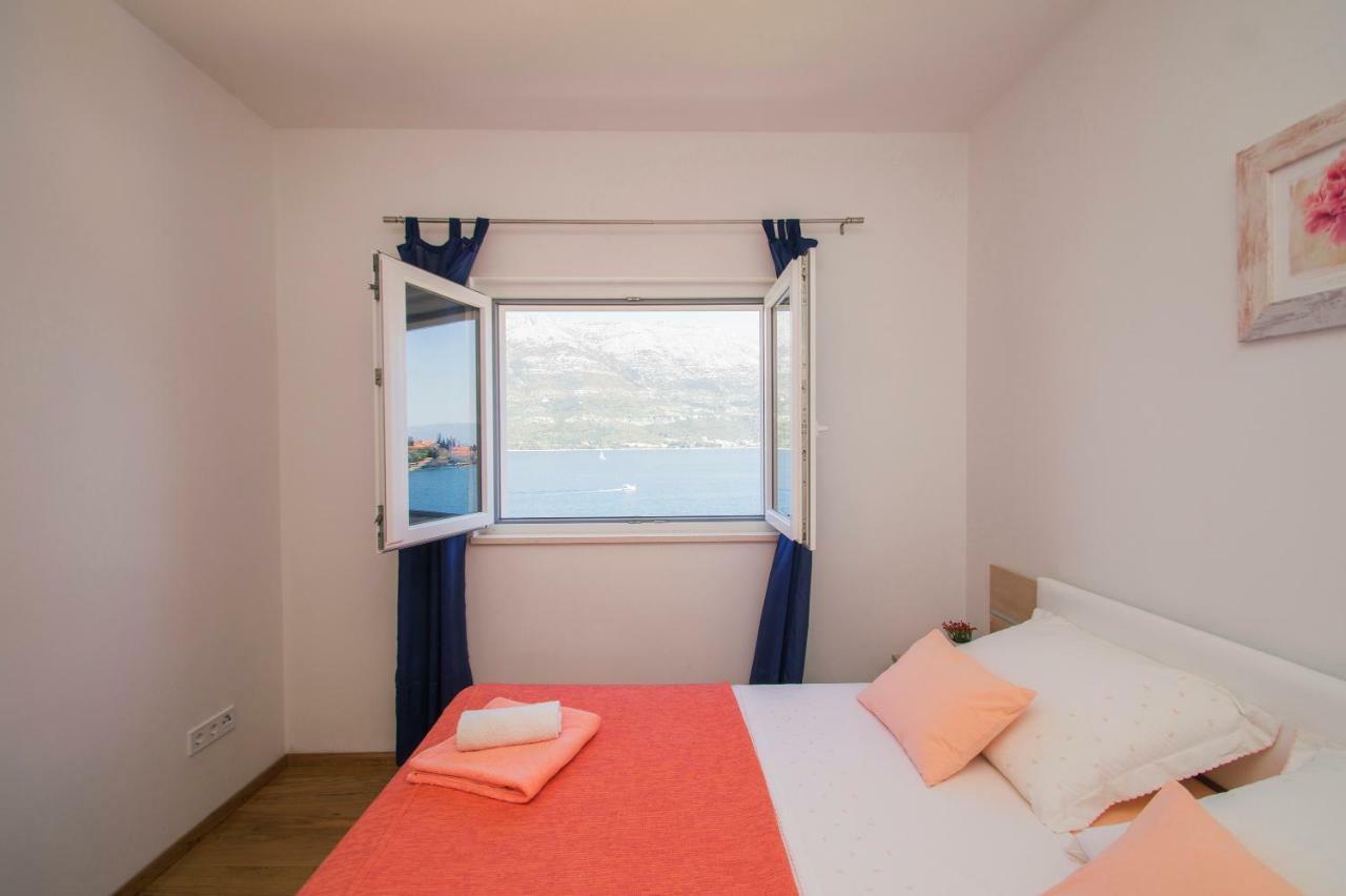 Apartma Mirna