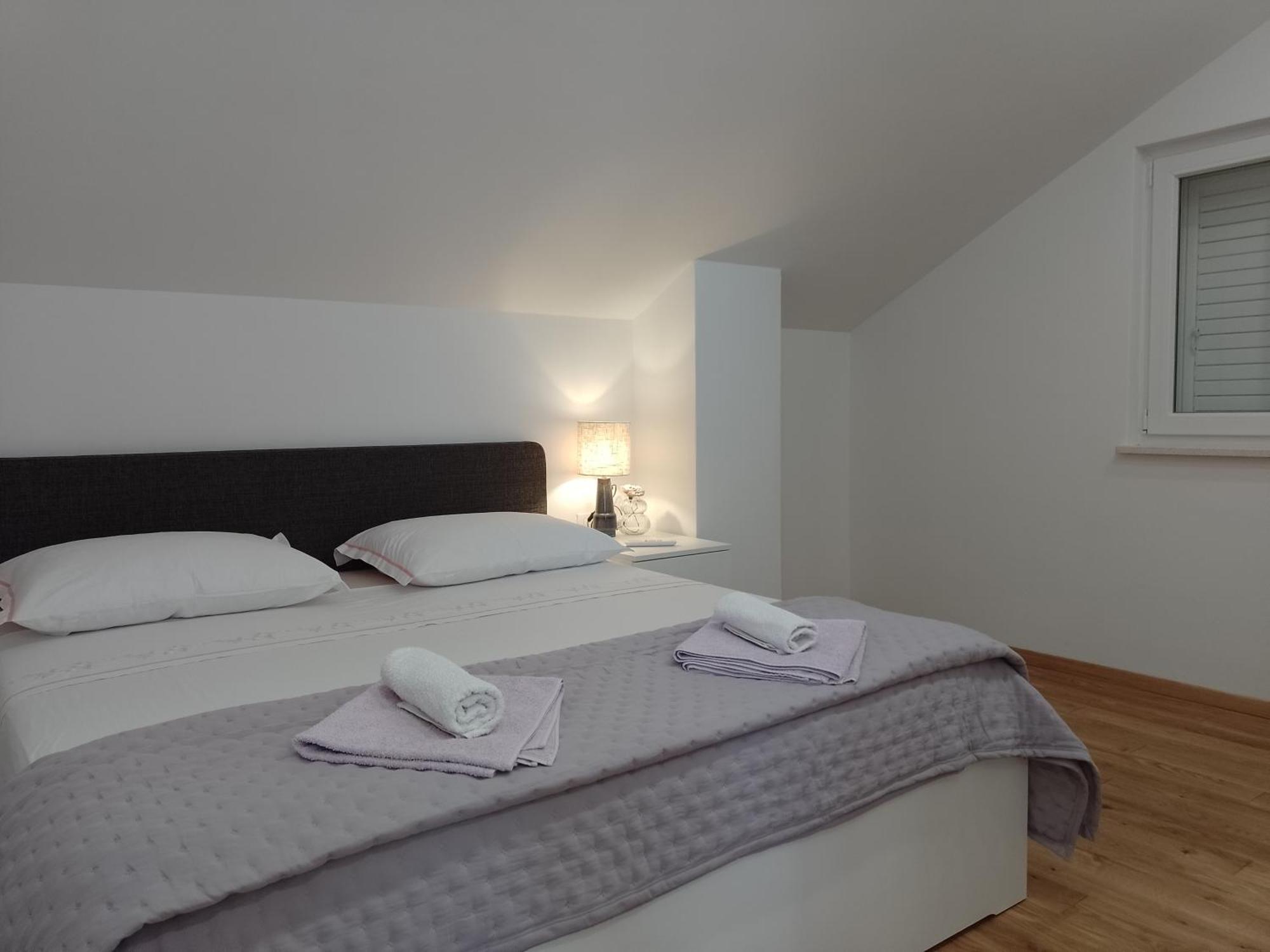 Mirna Apartment *