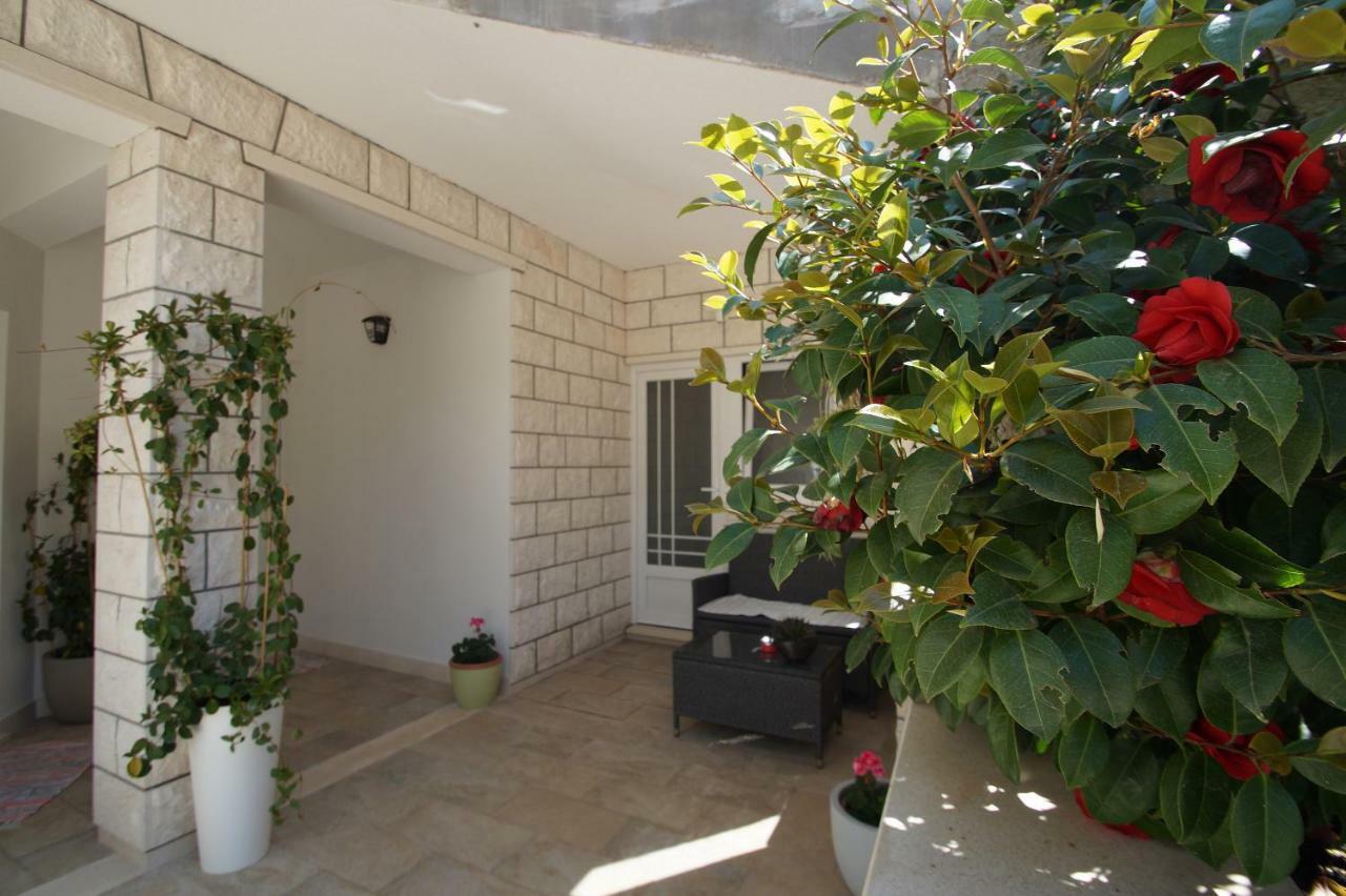 Mirna Apartment